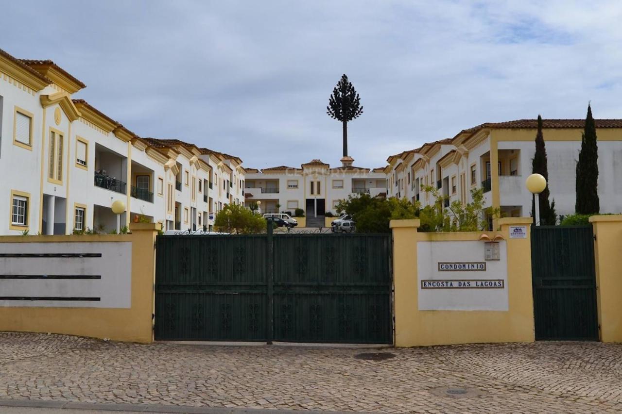 Apartamento T2 Em Condominio Fechado. 알부페이라 외부 사진