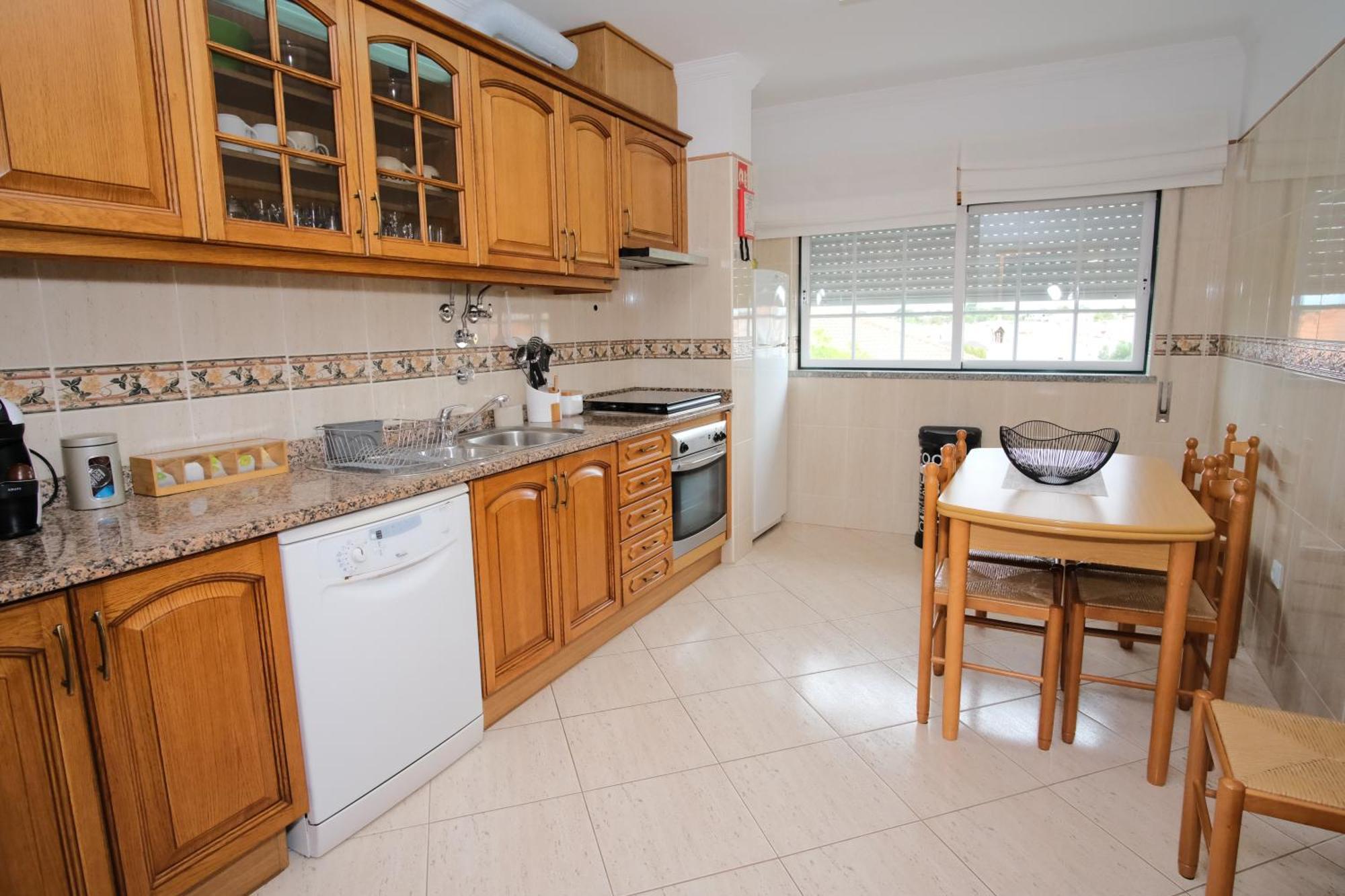 Apartamento T2 Em Condominio Fechado. 알부페이라 외부 사진